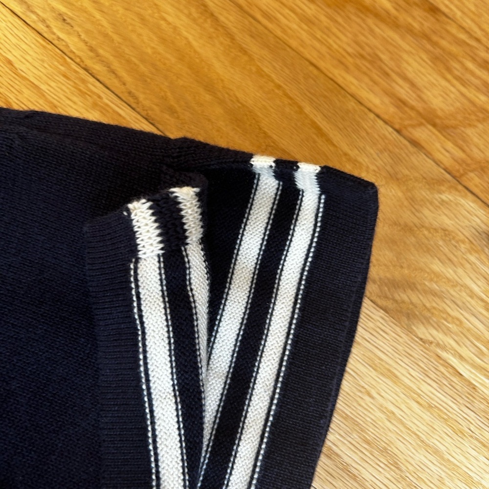Talbots Top - Picture 8 of 9